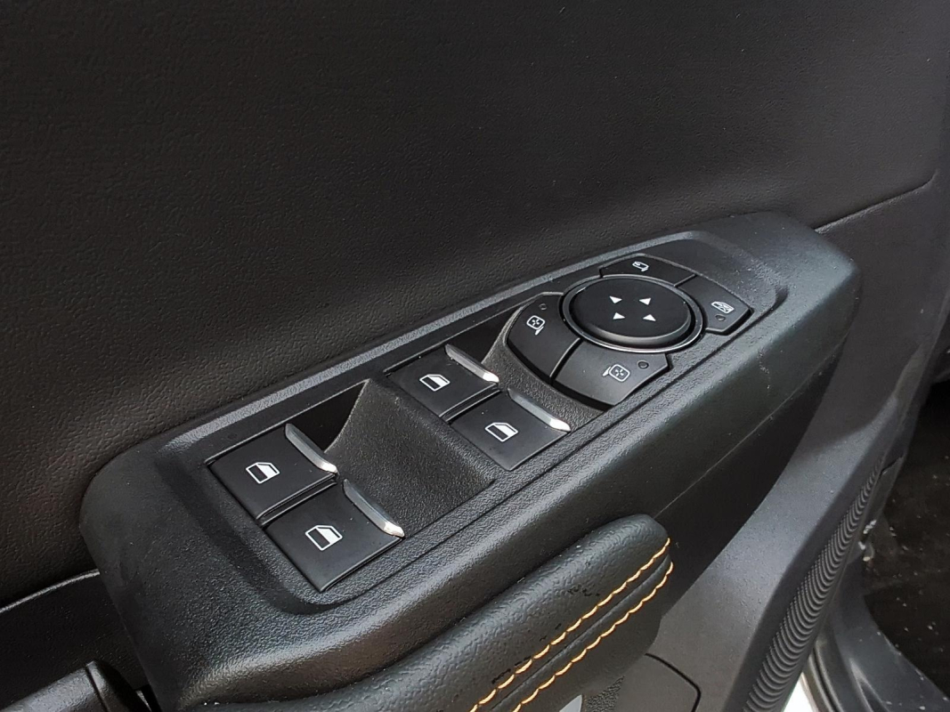 Ford Ranger — 24