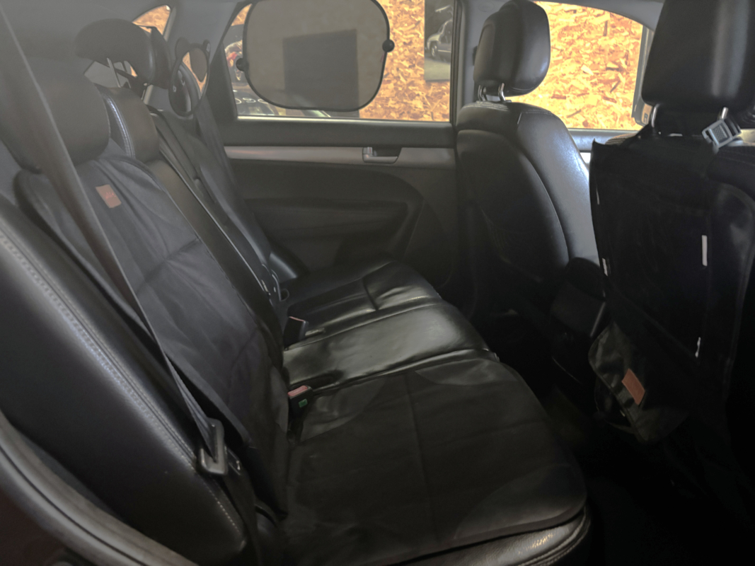 Kia Sorento — 14