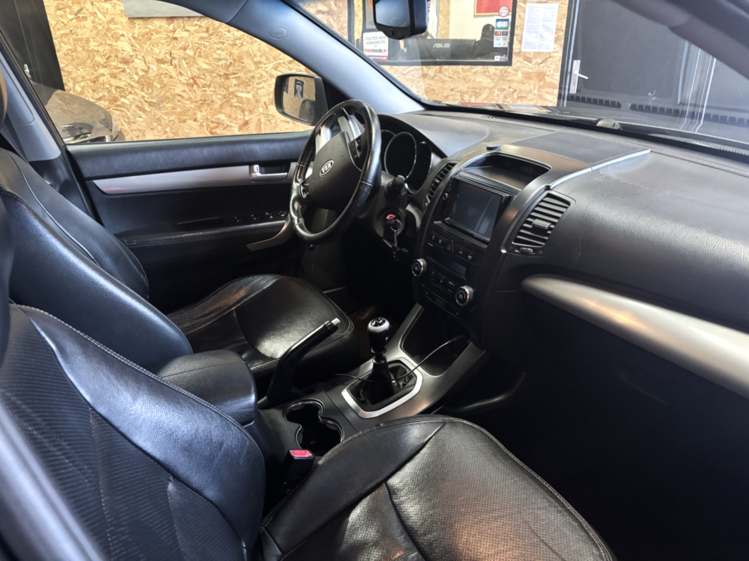 Kia Sorento — 10