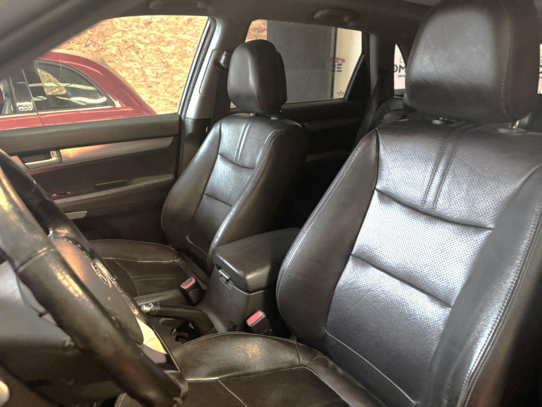 Kia Sorento — 9