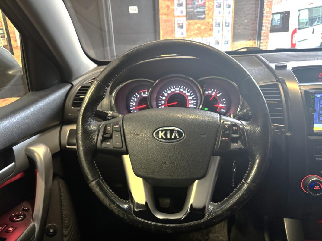 Kia Sorento — 18