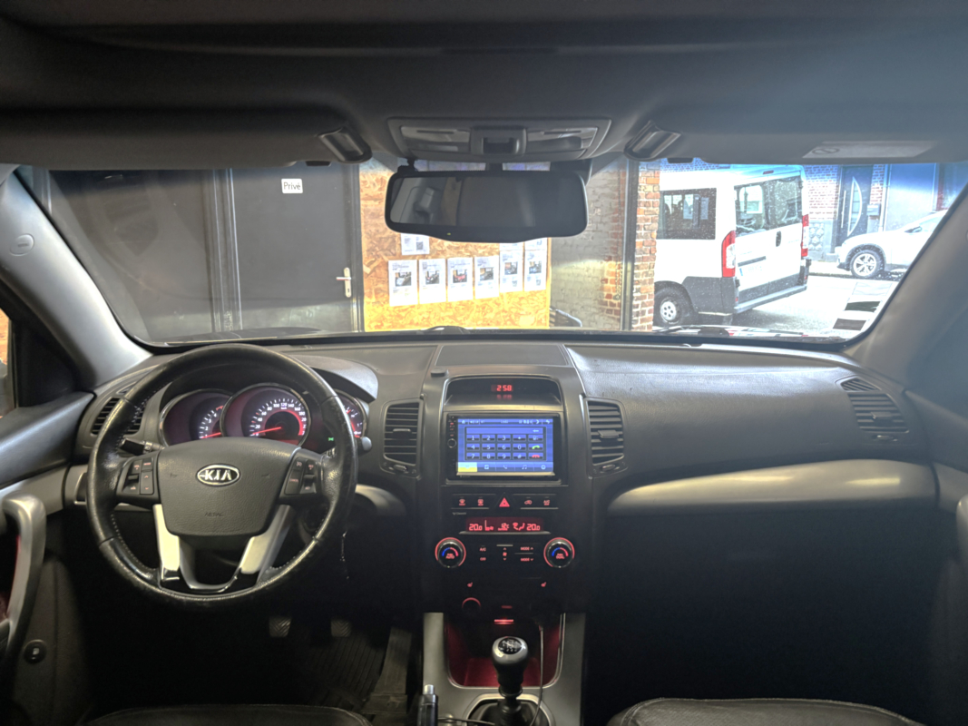 Kia Sorento — 17