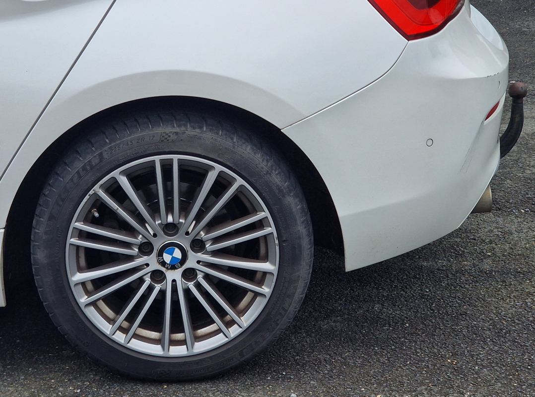 Bmw Série 1 — 24