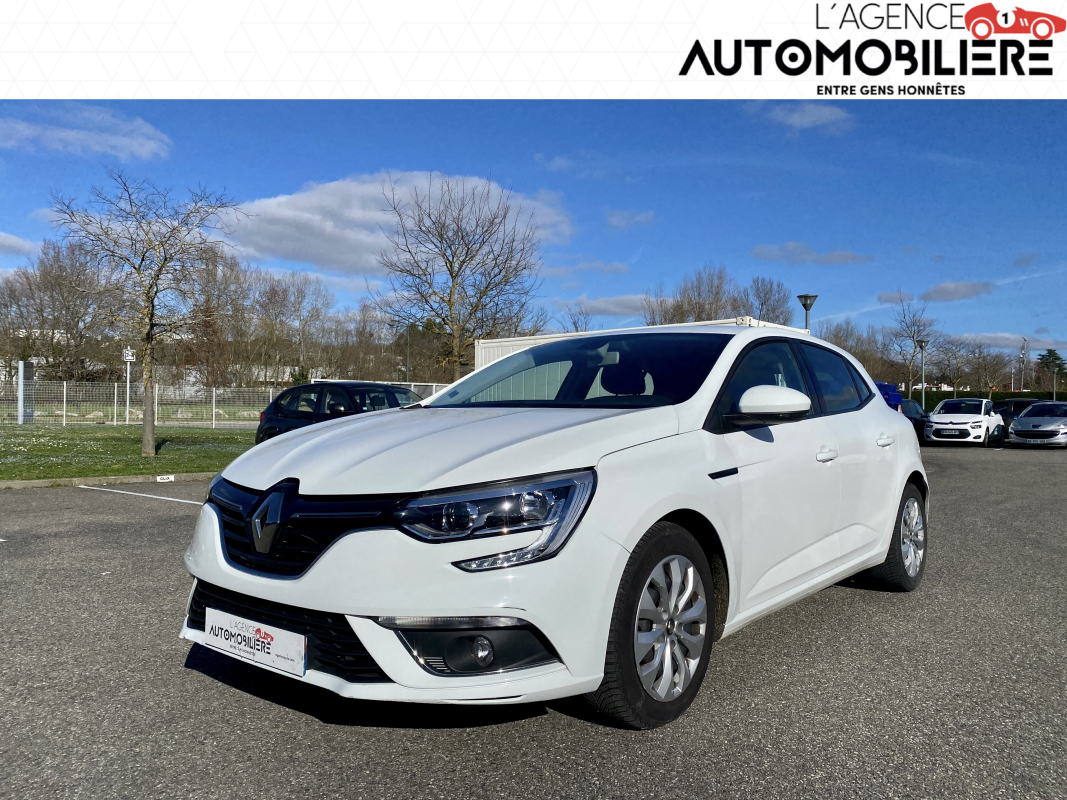Renault Megane — 6