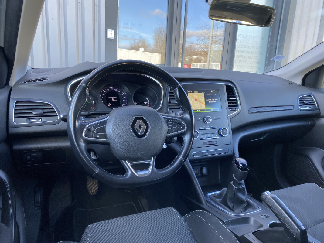 Renault Megane — 9