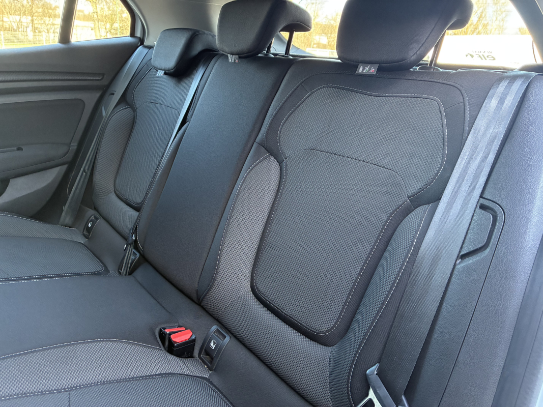 Renault Megane — 15
