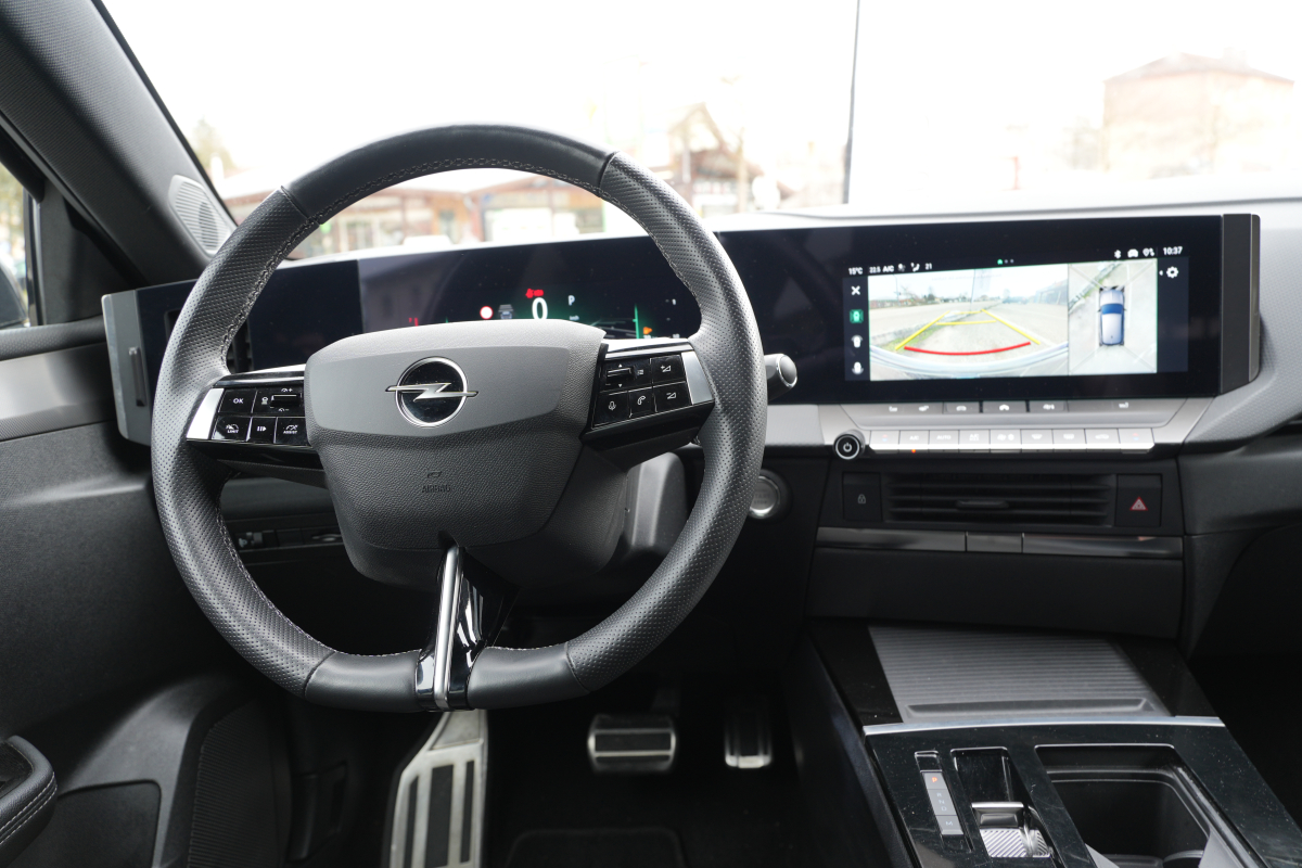 Opel Astra — 12
