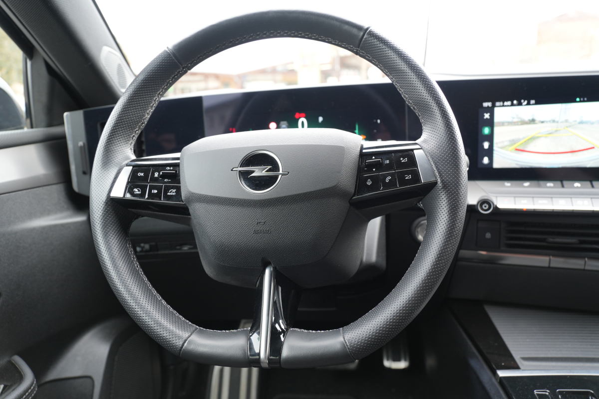 Opel Astra — 13