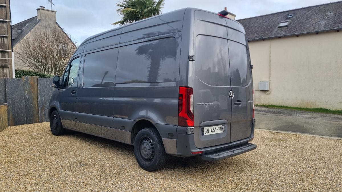 Mercedes Sprinter — 7