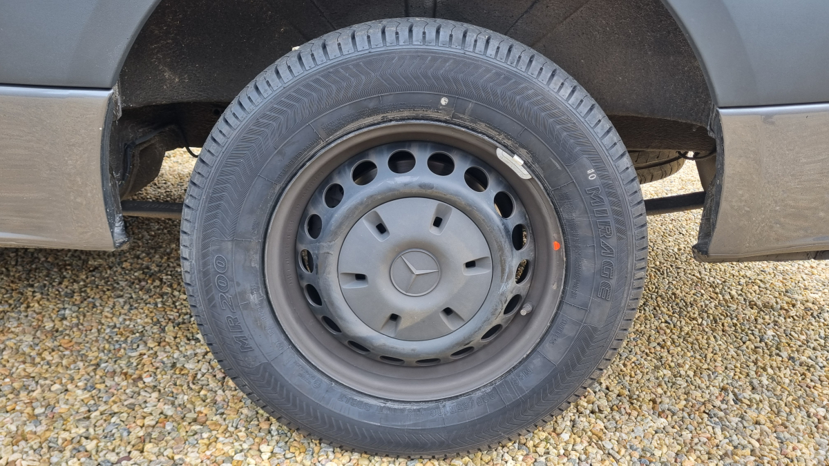 Mercedes Sprinter — 26