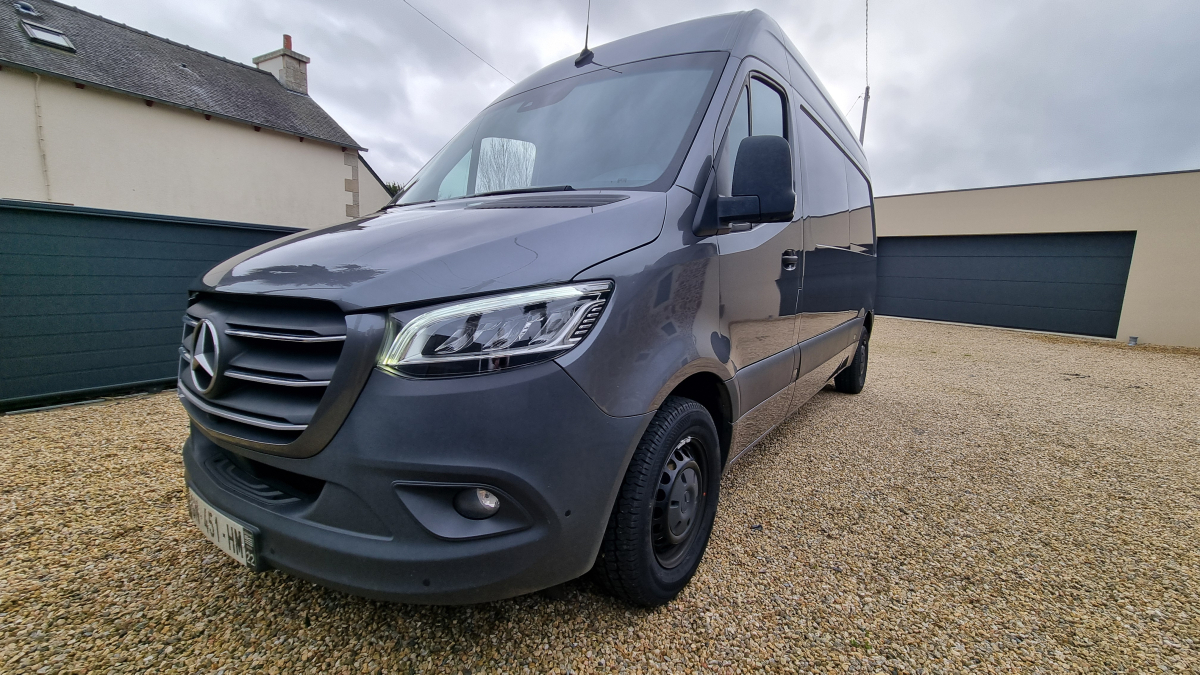 Mercedes Sprinter — 27