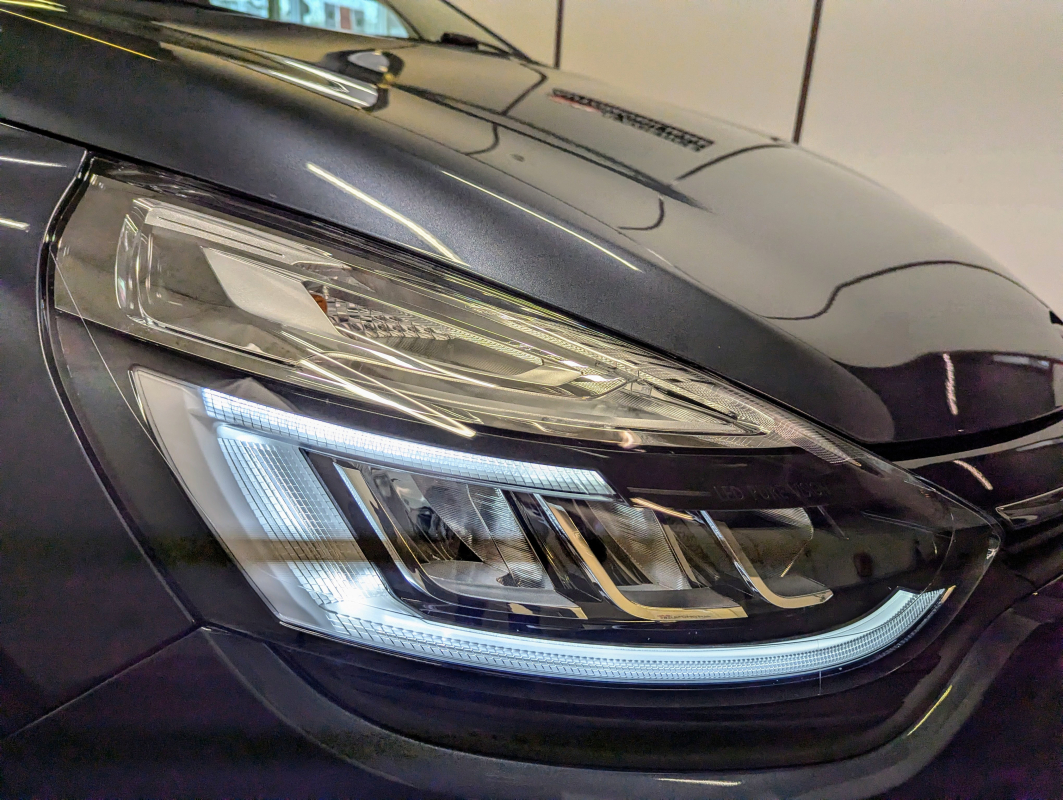 Renault Clio — 23