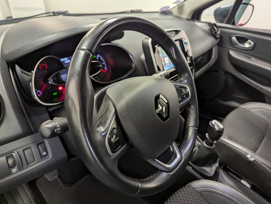 Renault Clio — 9