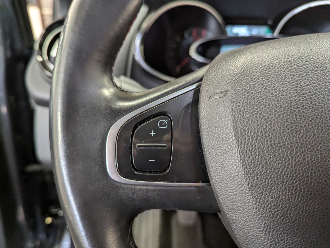 Renault Clio — 20