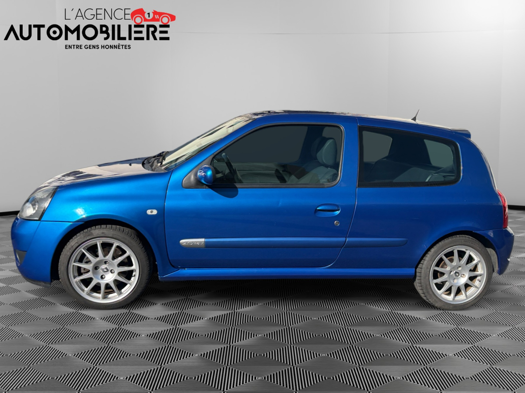 Renault Clio — 2