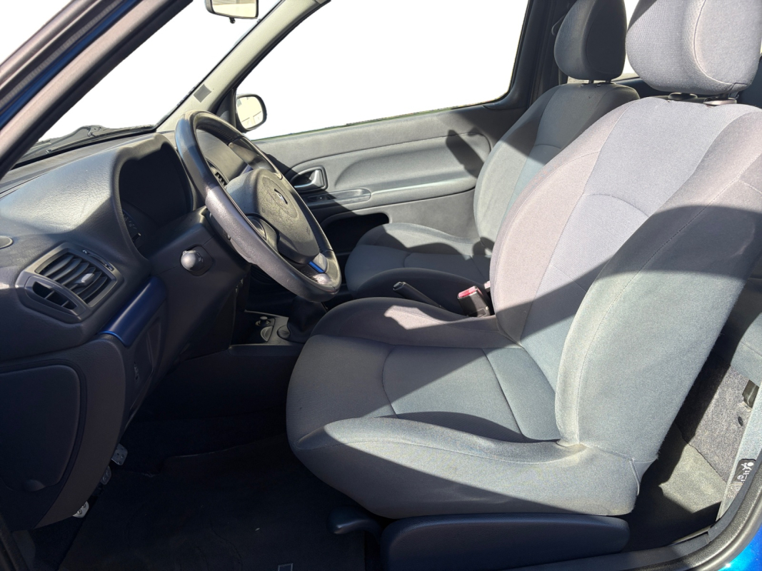 Renault Clio — 12