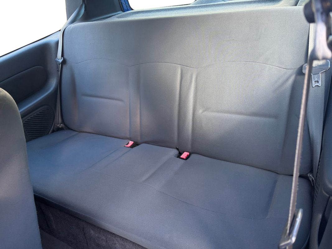 Renault Clio — 18