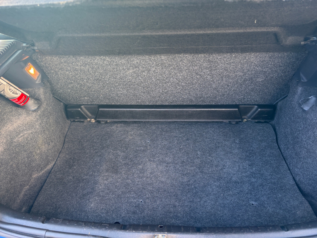 Renault Clio — 23