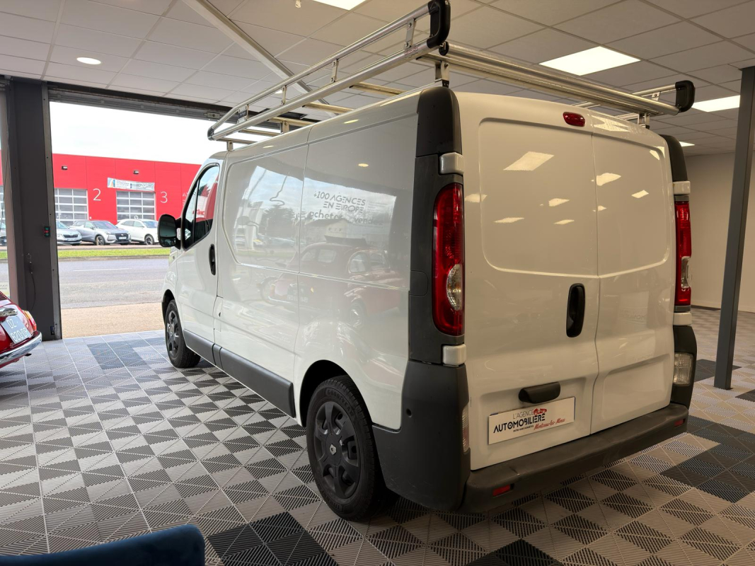 Renault Trafic — 7