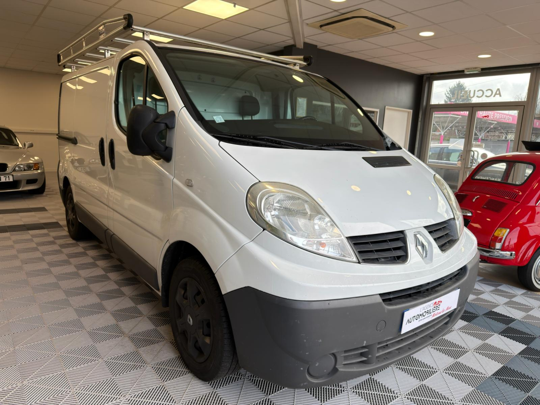 Renault Trafic — 3