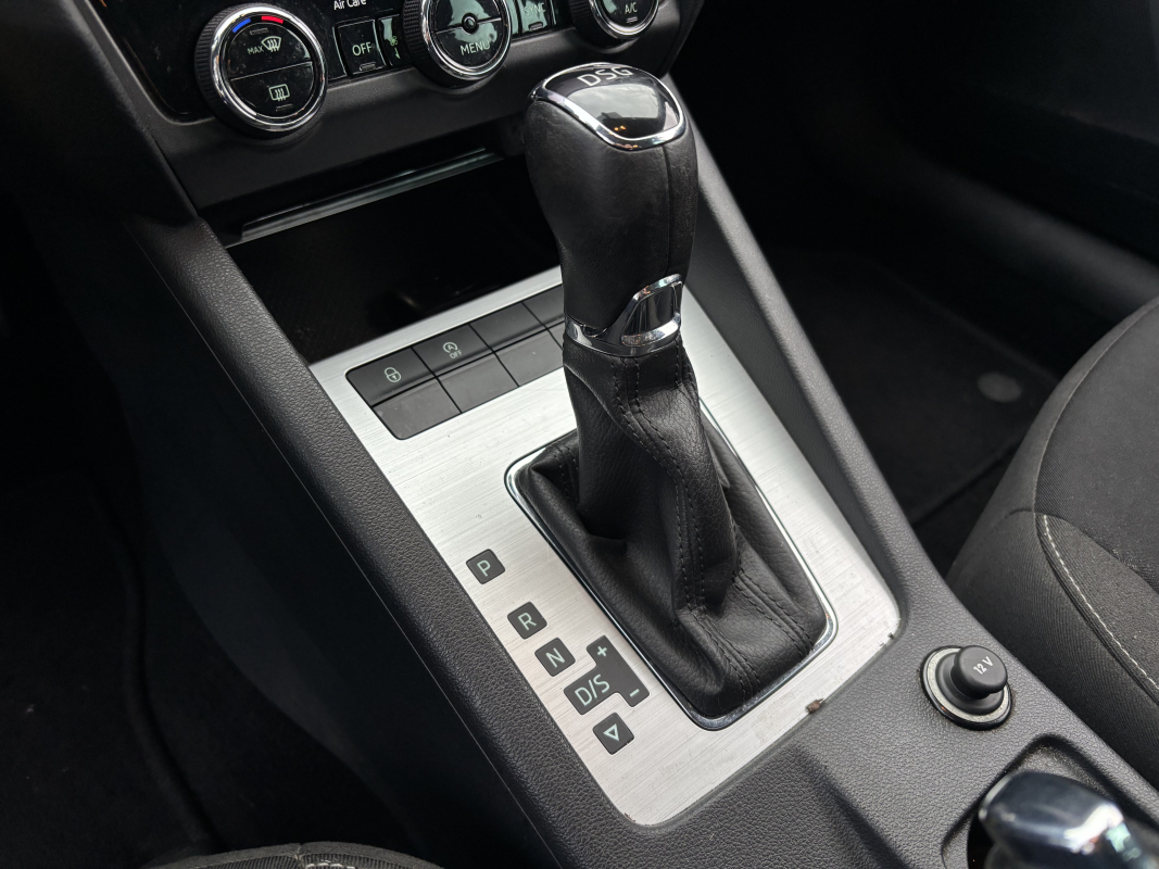 Skoda Octavia Combi — 18