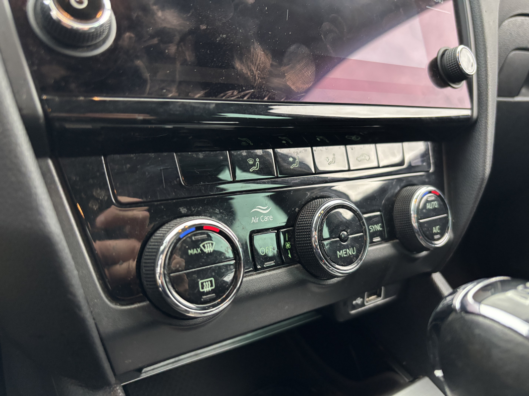 Skoda Octavia Combi — 17