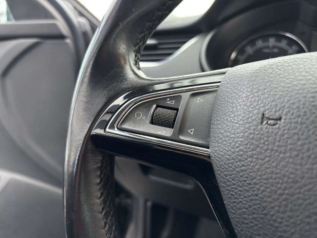 Skoda Octavia Combi — 19