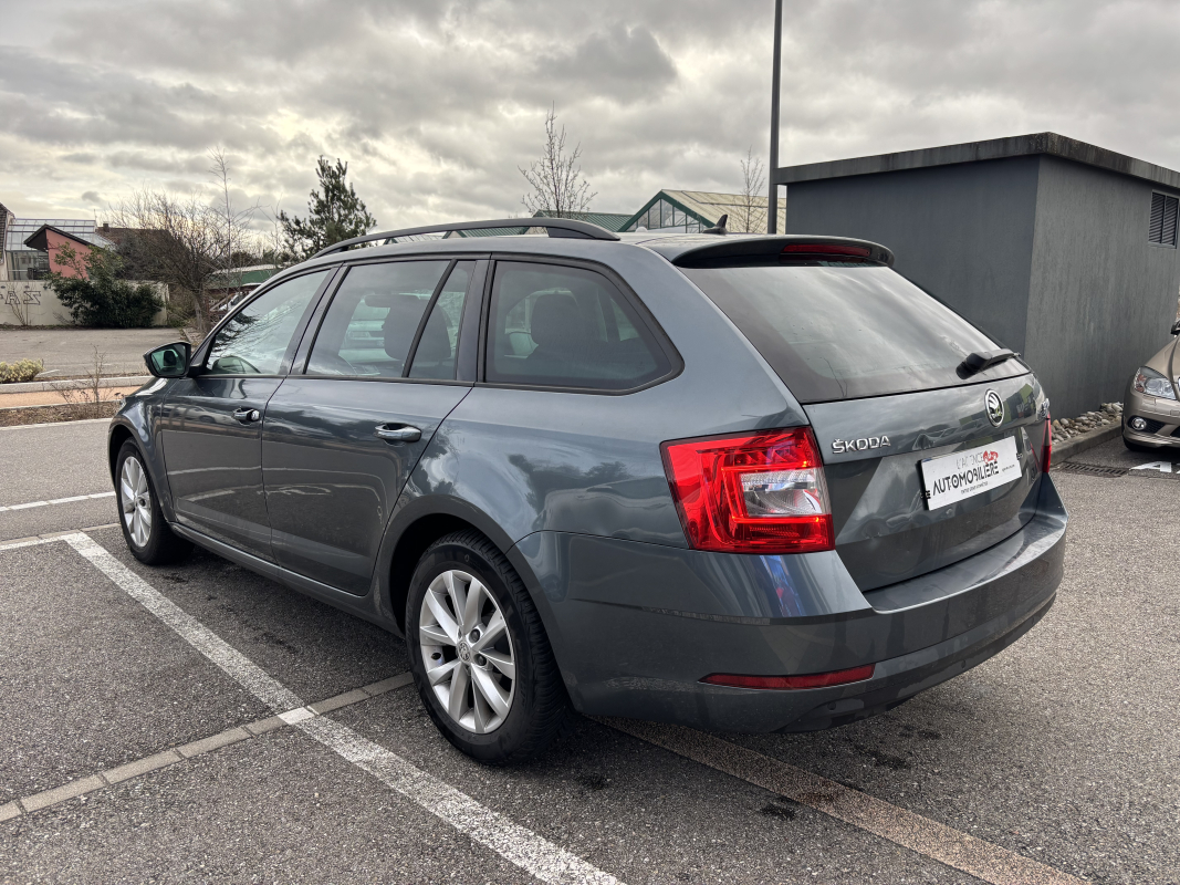 Skoda Octavia Combi — 5