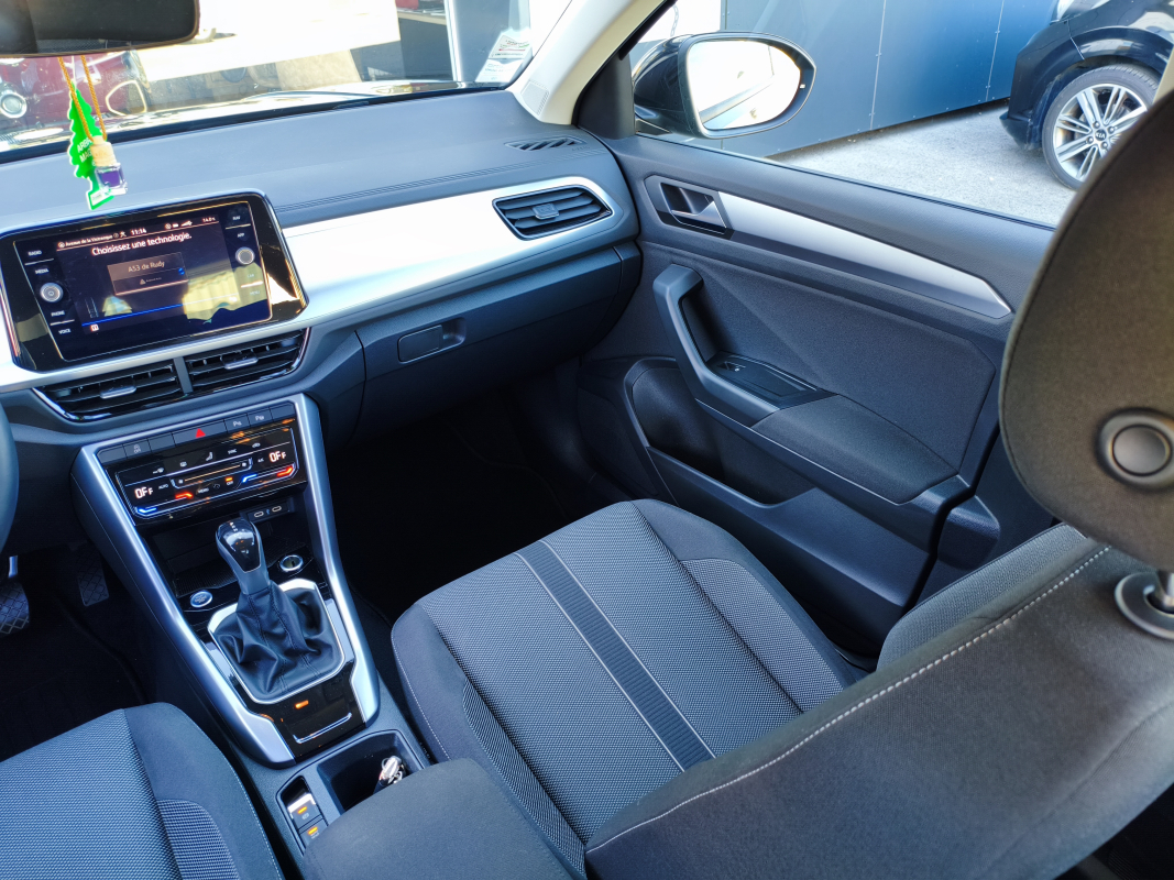 Volkswagen T-roc — 21