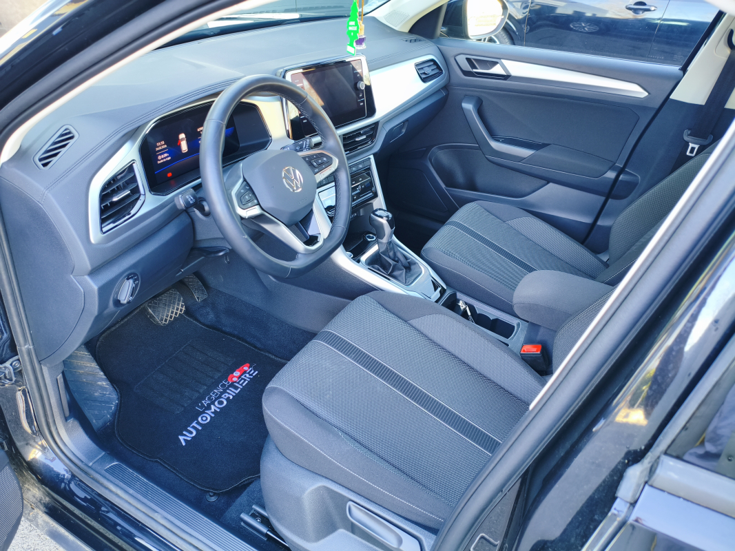 Volkswagen T-roc — 8
