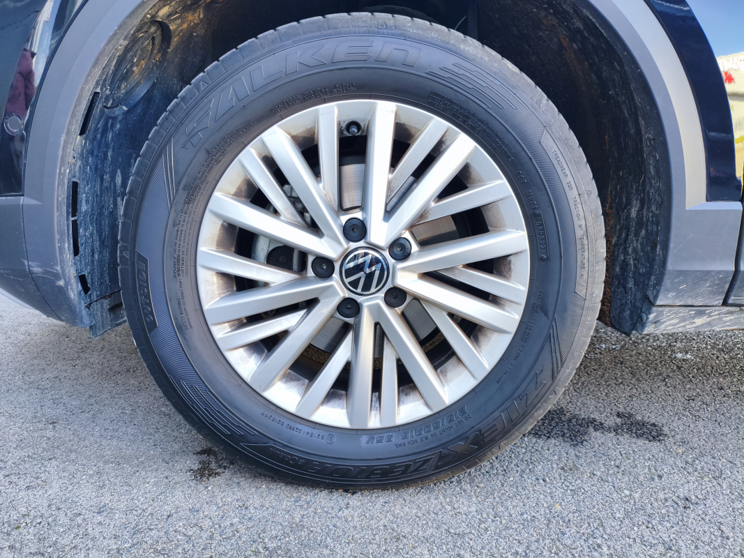 Volkswagen T-roc — 32