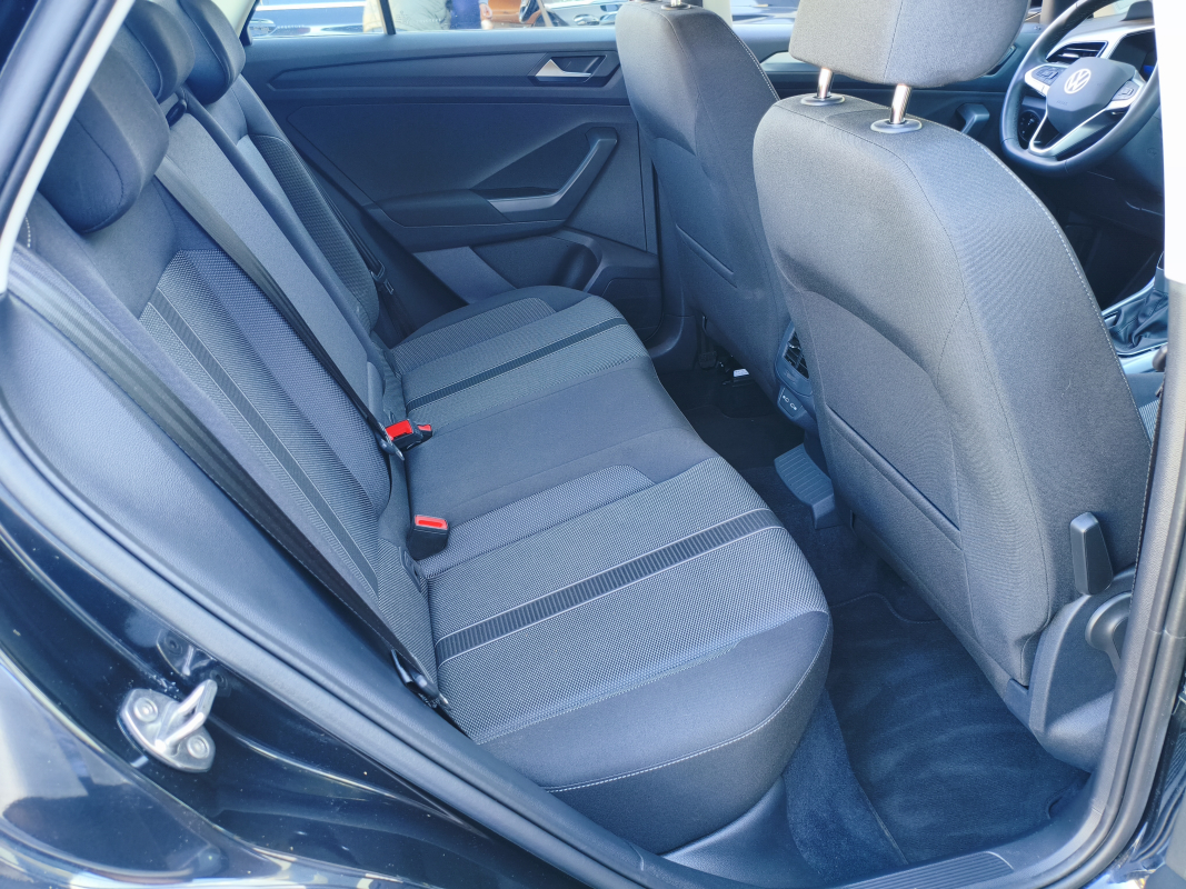 Volkswagen T-roc — 20