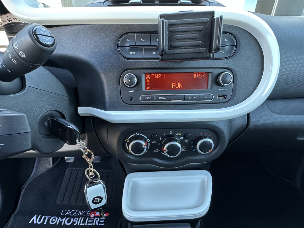Renault Twingo — 12