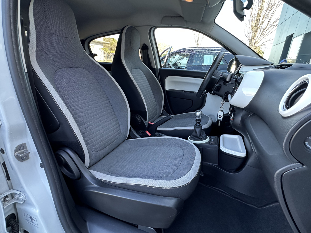 Renault Twingo — 21