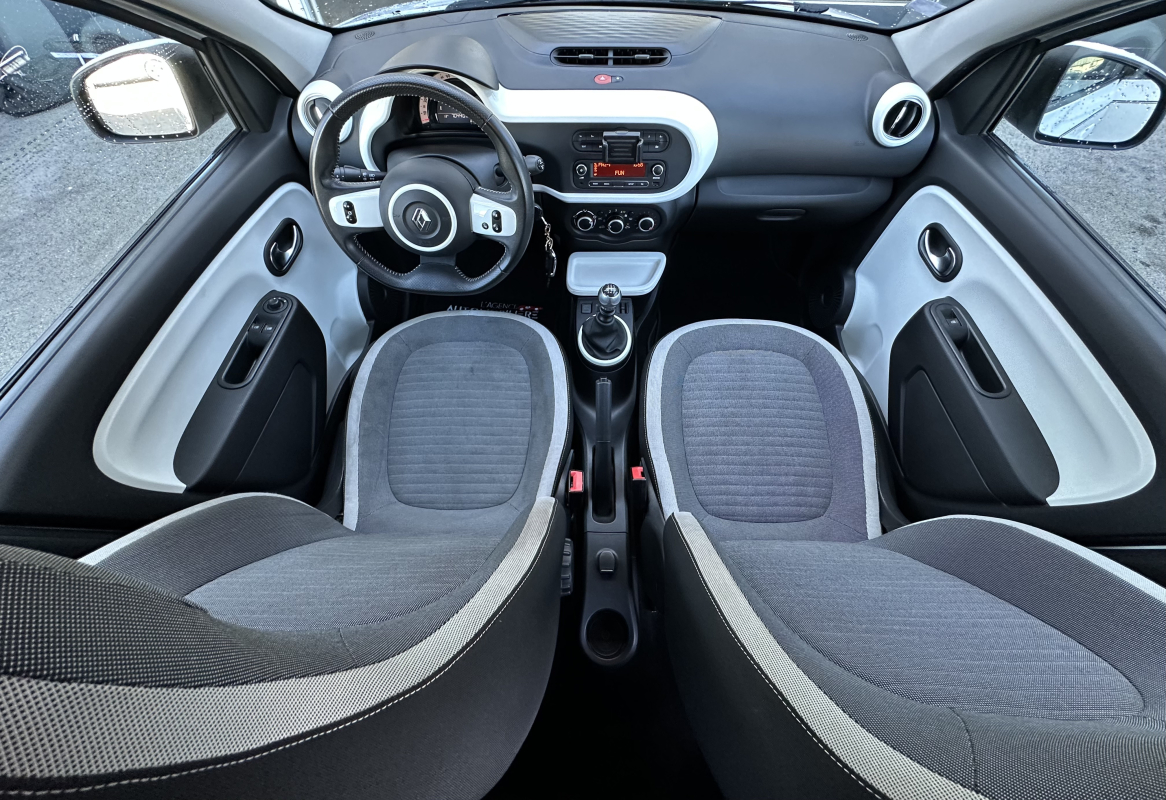 Renault Twingo — 9