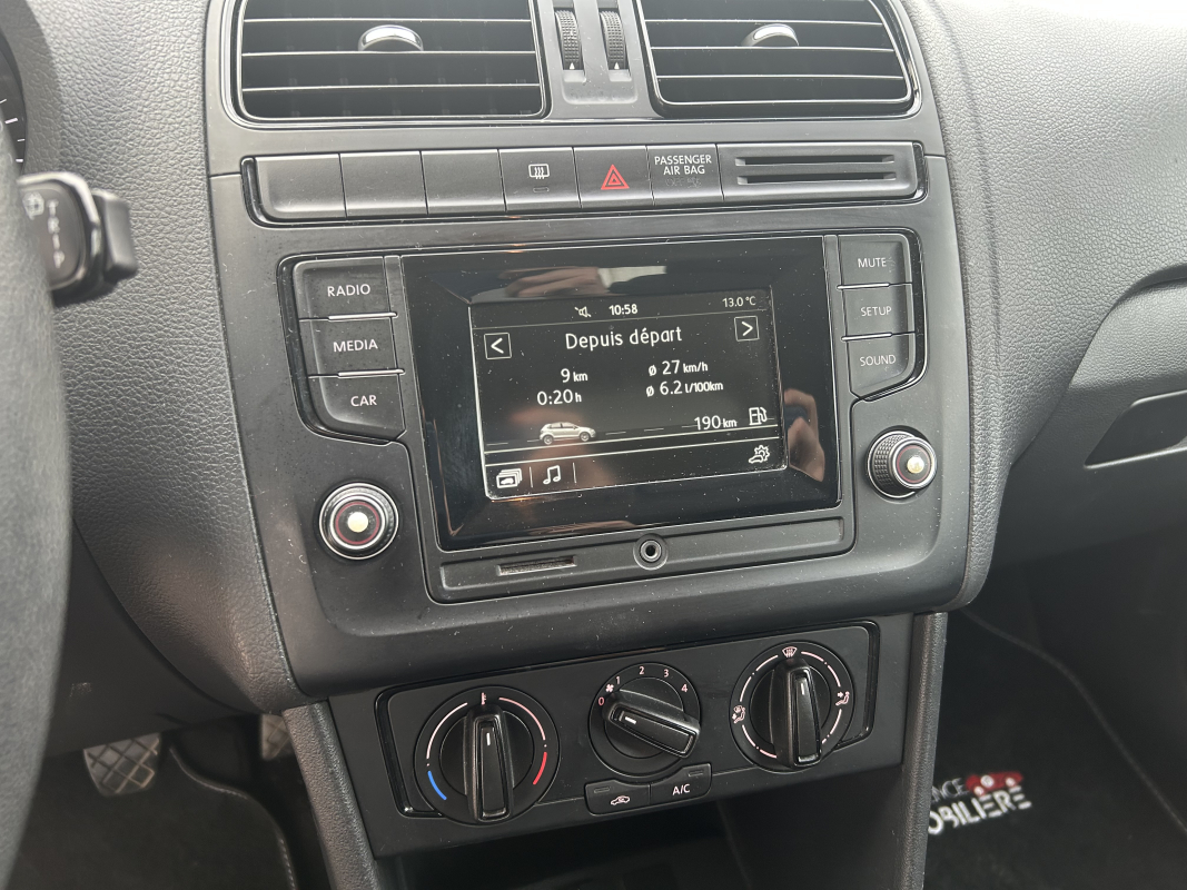 Volkswagen Polo — 17