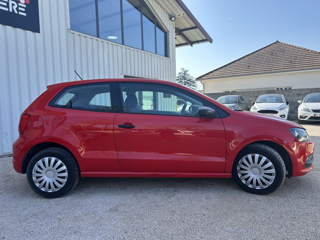 Volkswagen Polo — 9