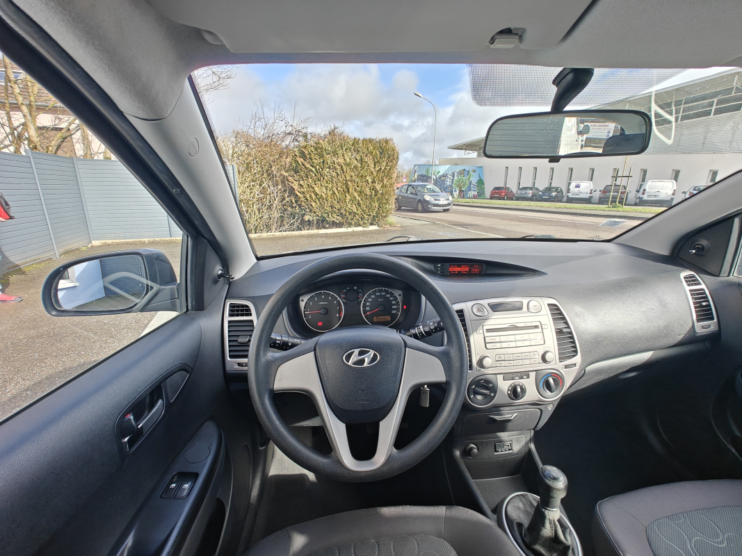 Hyundai i20 — 18
