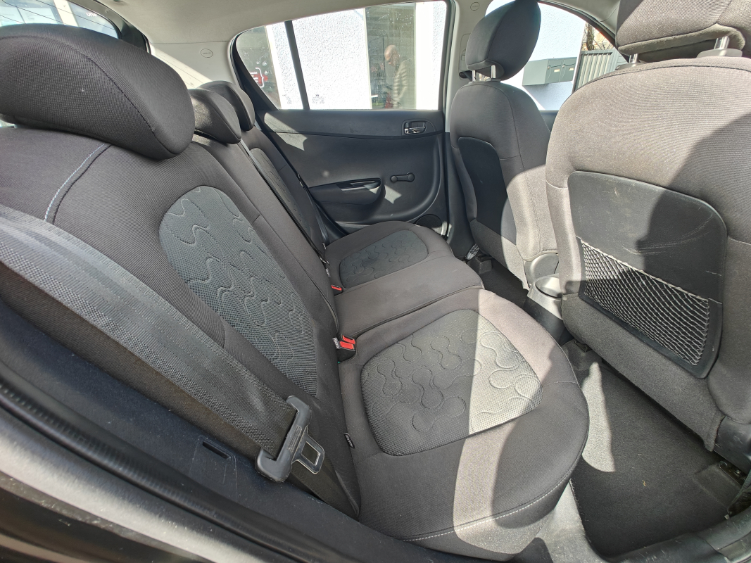Hyundai i20 — 13
