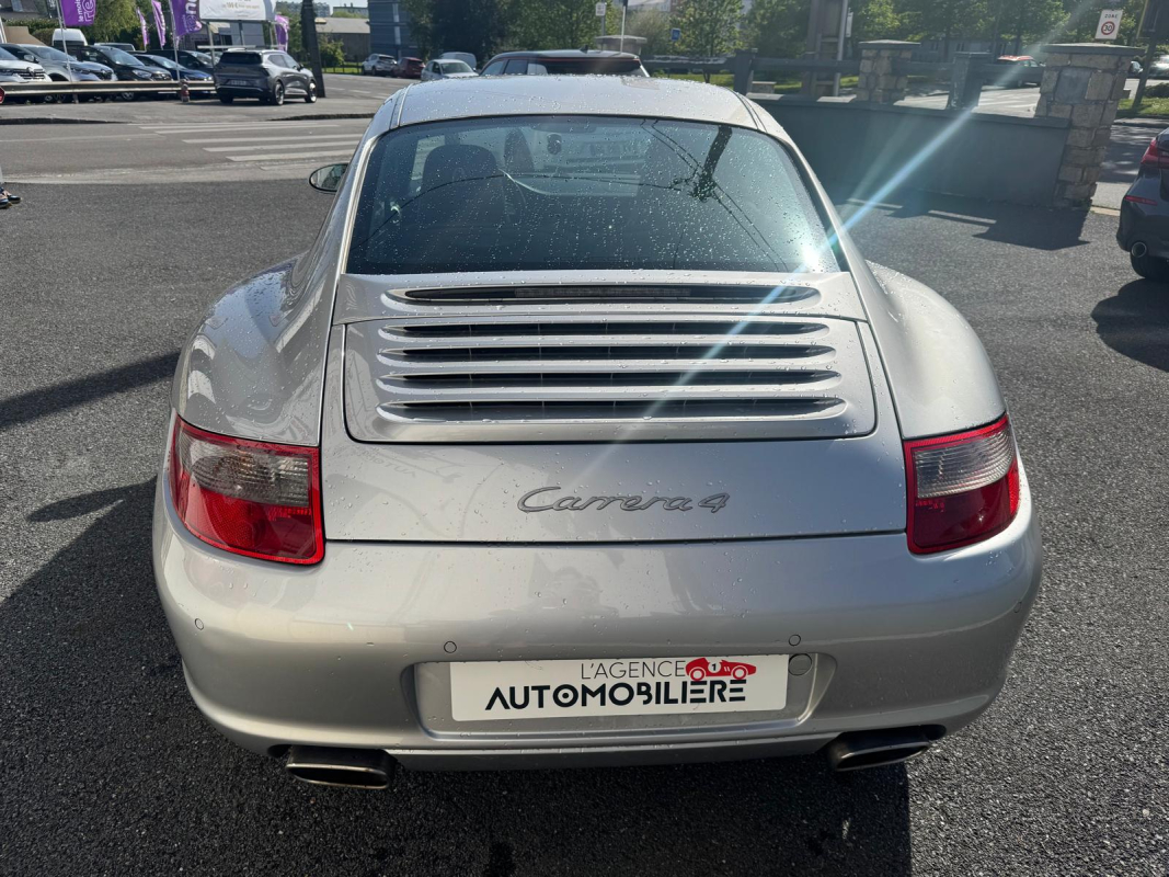 Porsche 911 — 6