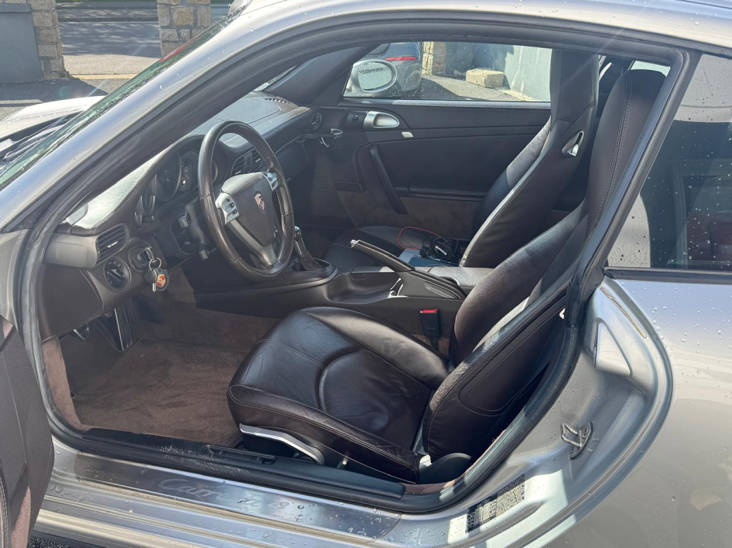 Porsche 911 — 18