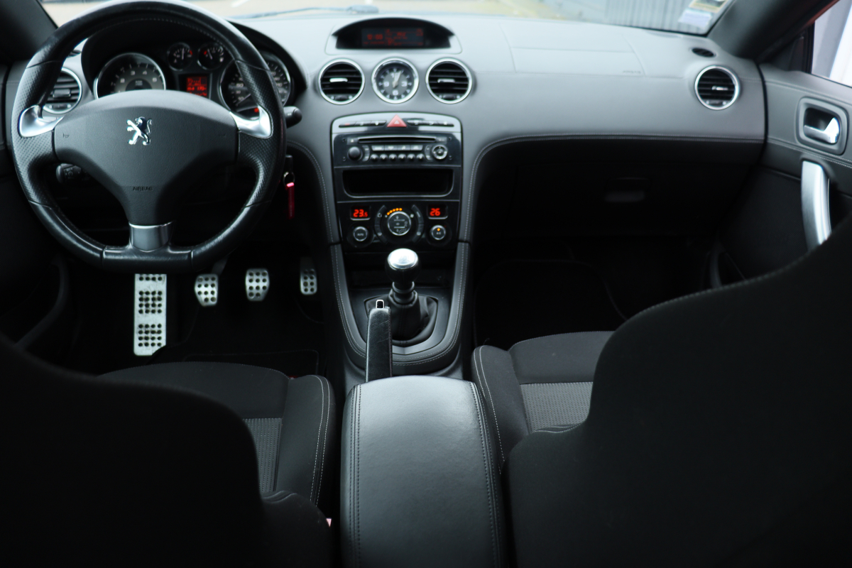 Peugeot RCZ — 10