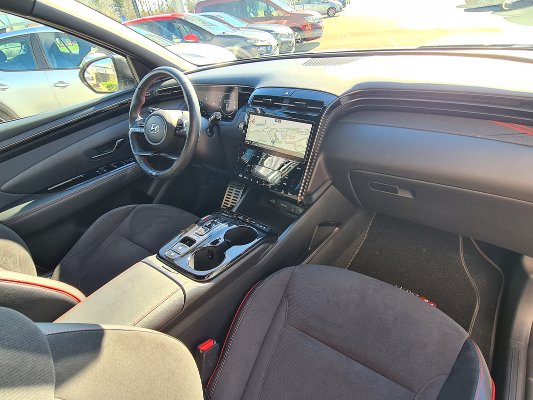 Hyundai Tucson — 13