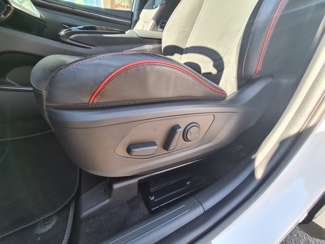 Hyundai Tucson — 30