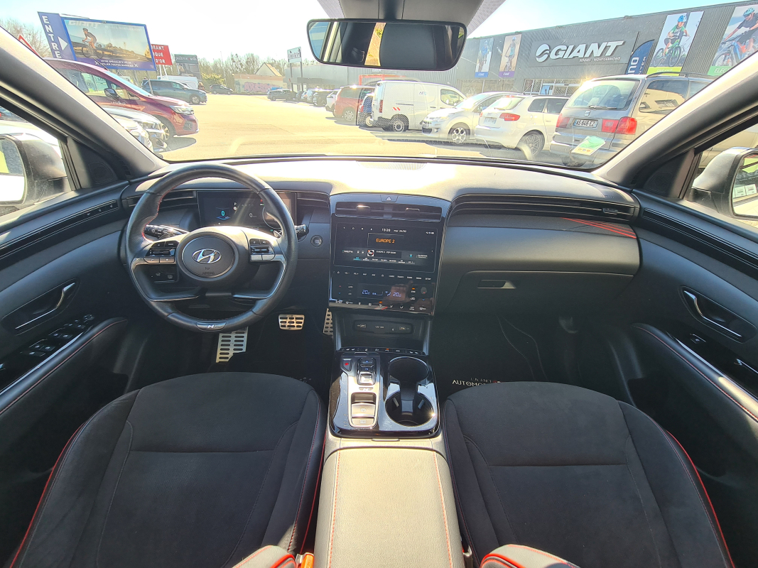 Hyundai Tucson — 14