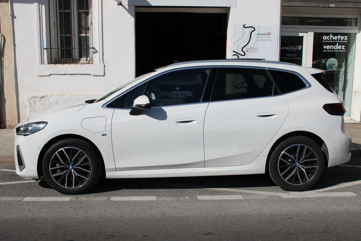 Bmw Série 2 — 8