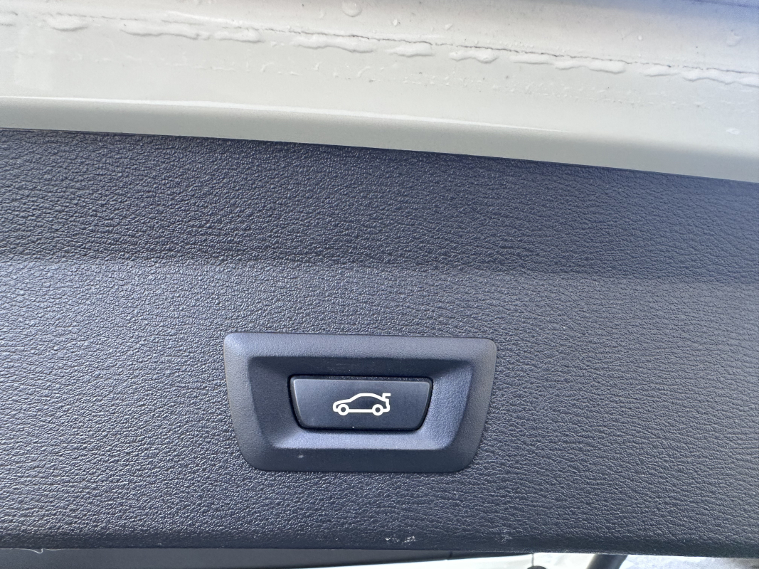 Bmw X1 — 24
