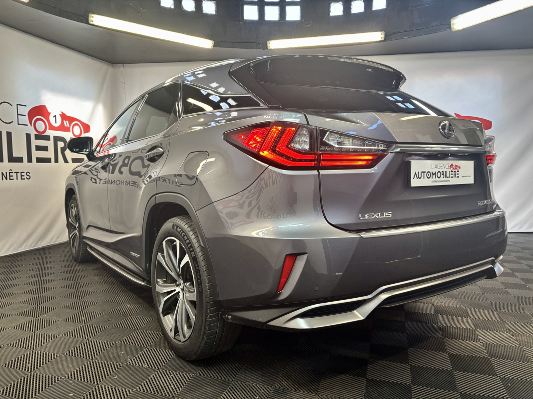 Lexus RX — 7