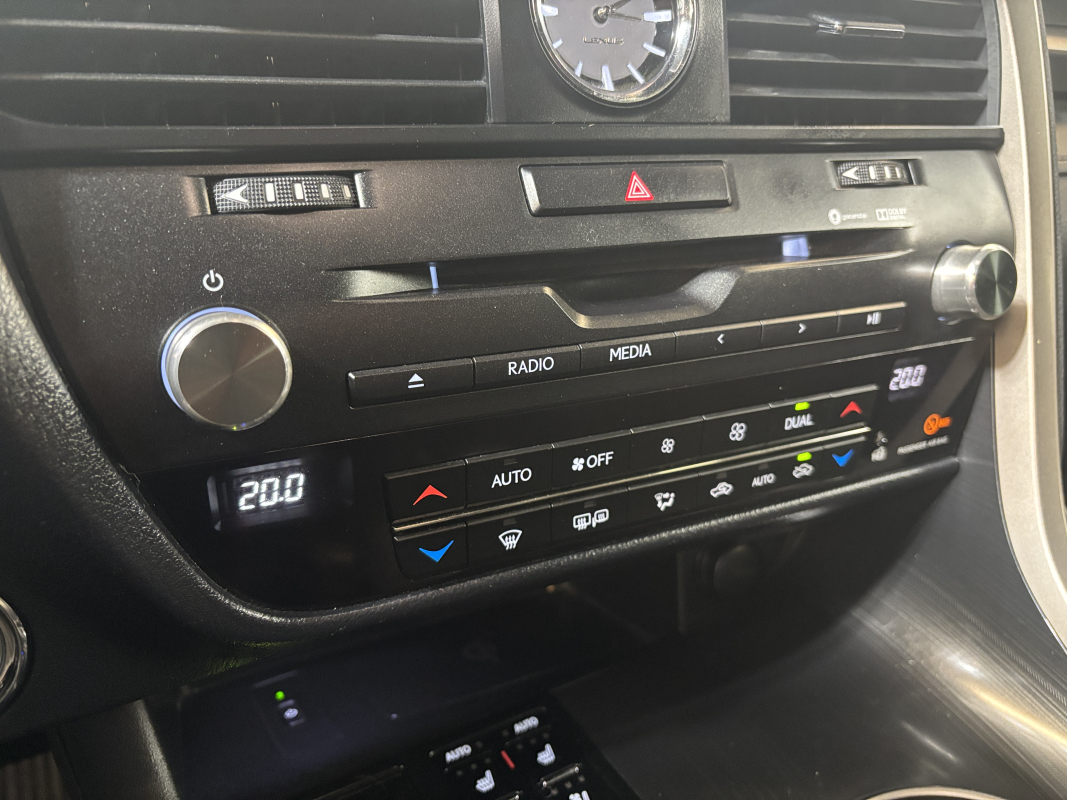 Lexus RX — 21