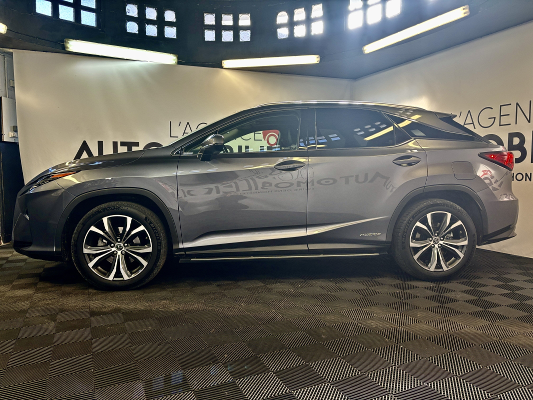 Lexus RX — 8